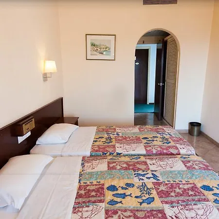 Paradise Corfu 3*