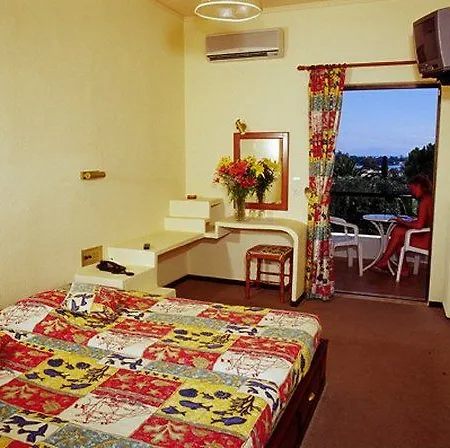 Paradise Corfu 3*