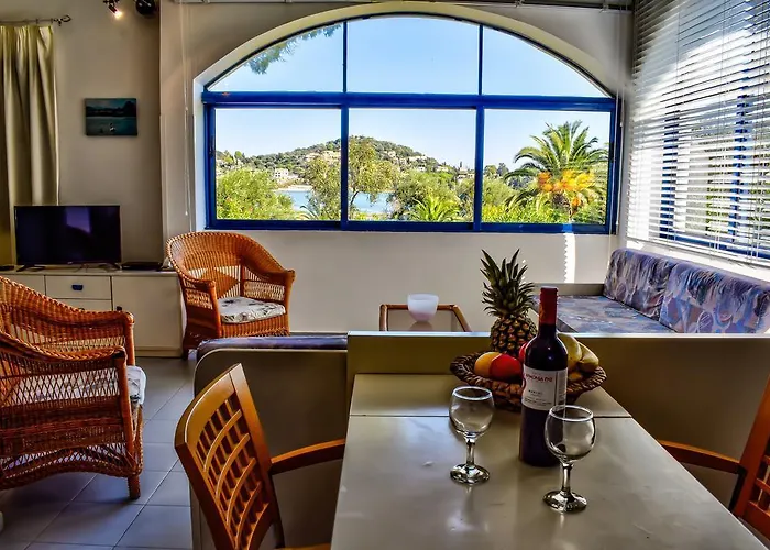 Otel Paradise Corfu 3*