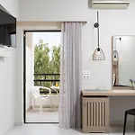 Hotel Paradise Corfu Gouvia