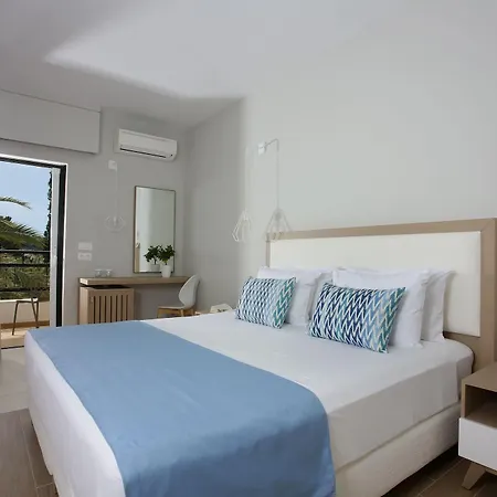 Hotell Paradise Corfu 3*