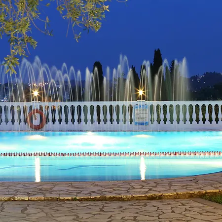 Paradise Corfu Hotell 3*