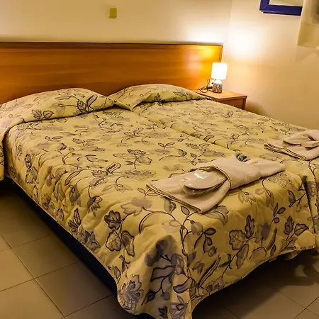 Paradise Corfu 3* 고우비아